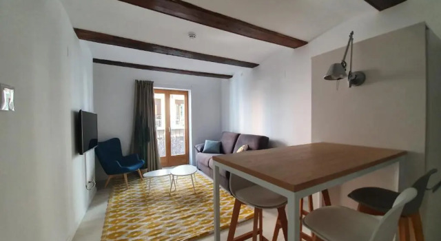 Silken Casa Platerias Siglo XV, Забронировать Апарт-отель Сарагоса Zaragoza Province, рядом с A los Defensores del Reducto del Pilar