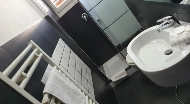 Номер Standard Black & White G&G