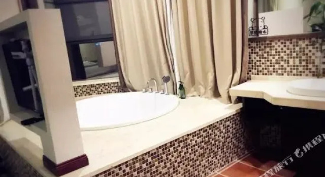 Shenglian Holiday Hotel