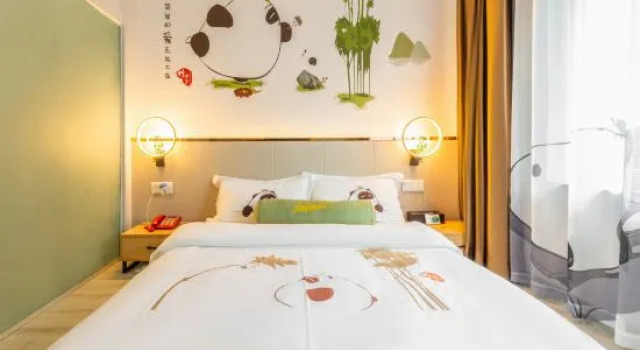 Люкс Мансарда Zhufangzi Cinema Hotel (Anyue Beimenkou)