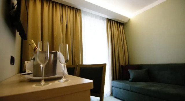 Полулюкс Hotel Kimen - Annex
