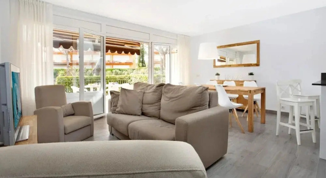 Apartment in Spain Near Sandy Beach