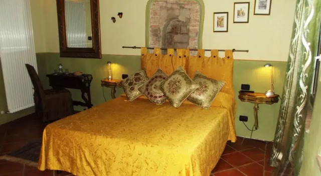 Il Mascherone Bed  Breakfast, Забронировать Отель Отели Феррара с парковкой, рядом с Кафедральный собор Феррара, Парковка