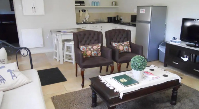 Апартаменты Bella Vista Self Catering
