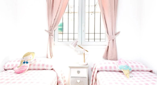 Apartment with 3 Bedrooms in Cádiz, with Wonderful City View, Terrace And Wifi - 180 M From the Beach, Забронировать Апартаменты/квартира Отели Кадиса с парковкой, рядом с Montenmedio Golf &amp; Country Club, Парковка