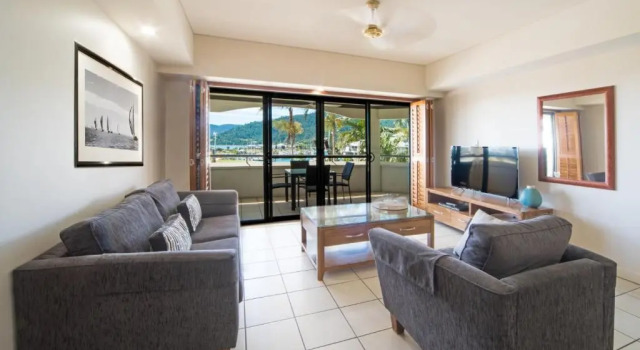 Апартаменты Portside Whitsunday Luxury Holiday Apartments