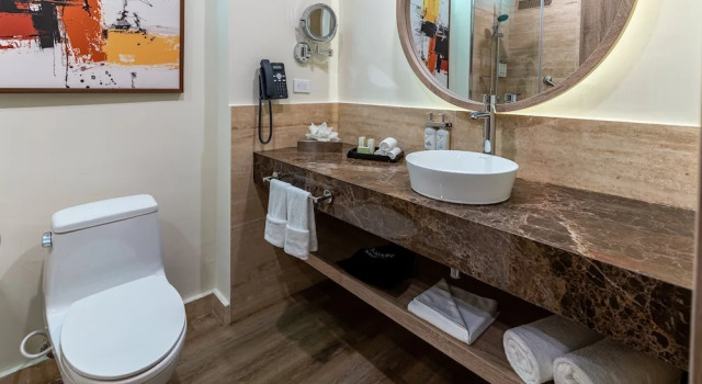 Четырёхместный клубный номер Standard Holiday Inn Santo Domingo by IHG