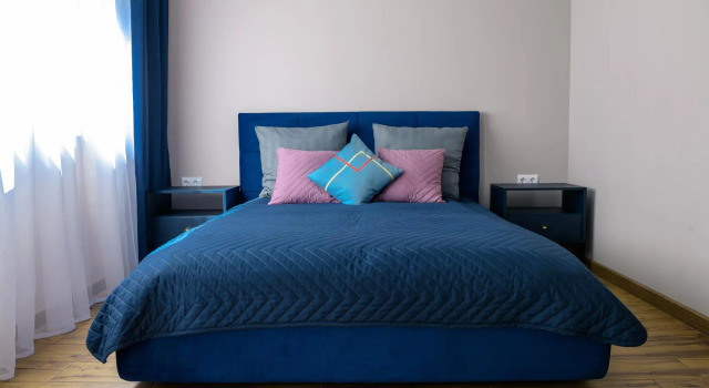 Warhol Apartment with BBQ Patio, Réserver Appartement Kaliningrad Kaliningrad Region