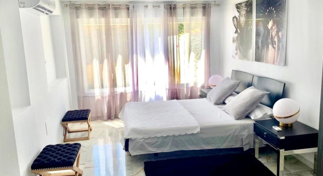 La Sala - Shabby Chic Bungalow in 5 min Walk From the Puerto Banus Beaches, Prenota Hotel Hotel SPA a Fuengirola, SPA