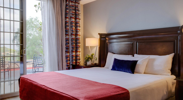 Ayres Suites Mission Viejo – Lake Forest