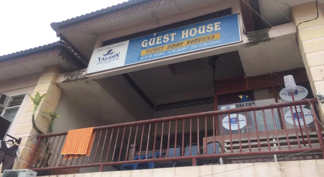 Yaudin Guest House, Rezervovat Penzión Hotely v Terengganu s parkováním, Parkování
