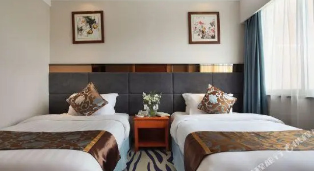 Люкс Angel Hotel