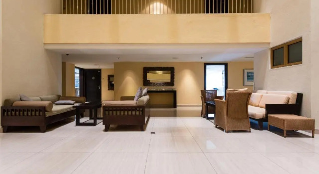 Полулюкс W Studio Resort Suites at Pyramid Tower
