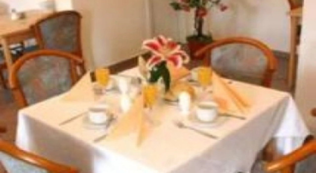 Crown Hotel