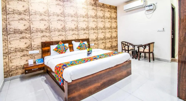 Двухместный номер Deluxe Via Elysian Grand - 3 kms from Chaudhary Charan Singh International Airport Lucknow