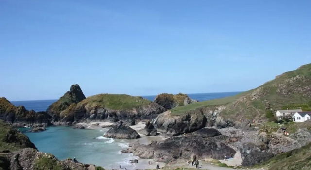 Wellspring Cottage nr Kynance Cove, Reservar Casa de férias Mullion 