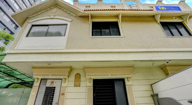 Fabexpress Jade Homestay