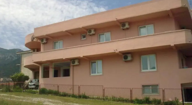 Studios Gigović, Book Hotel Sutomore Bar County