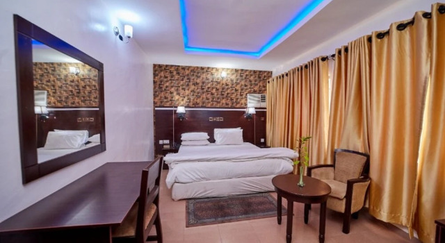 Люкс Presidential с балконом EEMJM Hotels and Suites Limited