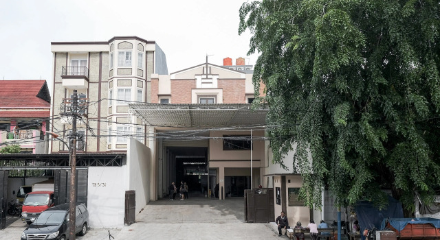 RedDoorz near Kota Tua 2, Забронировать Отель Отели Джакарты с парковкой, рядом с Glodok Market, Парковка