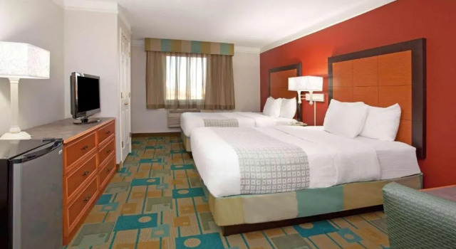 Четырёхместный номер Premium La Quinta Inn by Wyndham Cheyenne