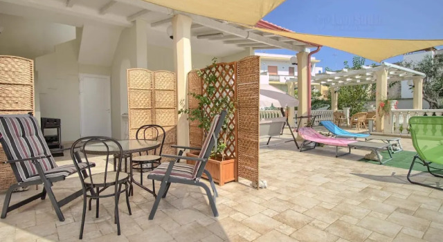 Triple Room City Centre With Ac,wifi,garden,bike, Забронировать Отель Отели Гальяно-дель-Капо с завтраком, Завтраки
