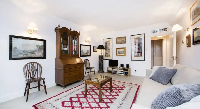 Comfortable one bedroom apartment in Notting Hill, Lambton Place near Portobello, Varaa Huoneisto Asunnot kohteessa Merseyside, Huoneisto