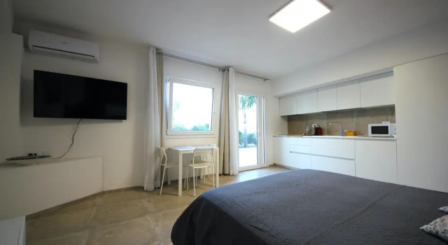 Studio in Alcamo, with Wonderful Sea View, Pool Access, Terrace - 300 M From the Beach, Book Apartment Hotels in Sicily with a Pool, Swimming Pool