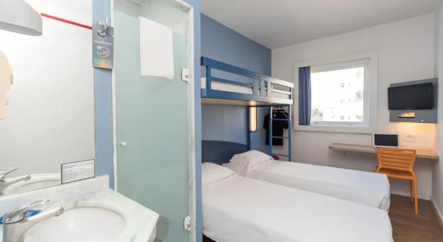 Трёхместные апартаменты ibis budget Curitiba Centro