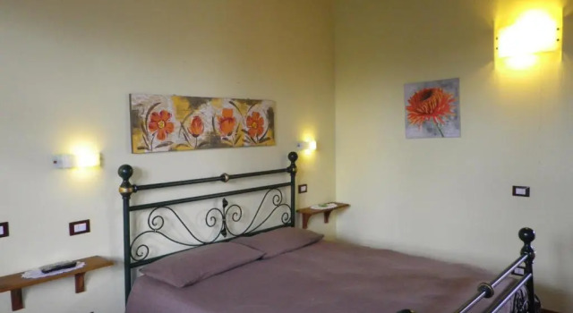 Двухместный номер Standard с видом на сад CuccuruAio' B&B