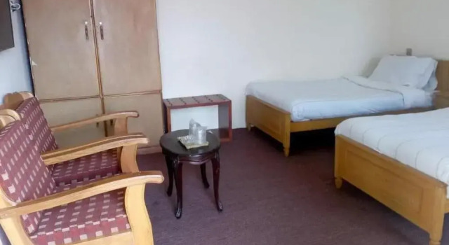 Lalazar Hotel