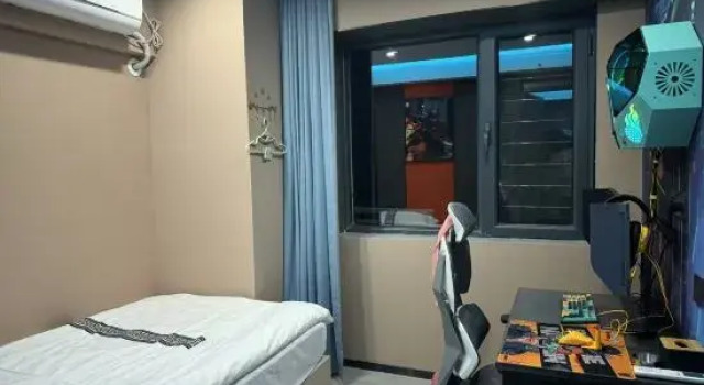 Капсула Weisi E-sports Homestay