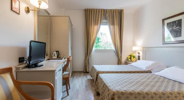 Двухместный номер Standard Hotel Michelangelo