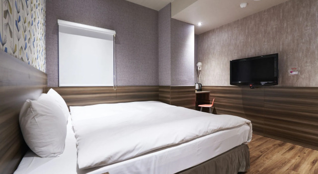 Tomorrow Hotel, Book Hotel Taybey Kina