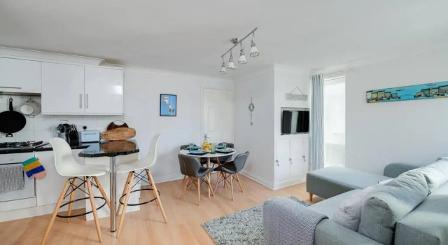 Апартаменты с 2 комнатами Cosy, nautical 2 bed, 5 mins stroll to Seafront