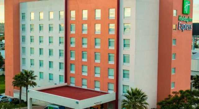 Одноместный номер Standard Holiday Inn Express Guadalajara Aeropuerto by IHG