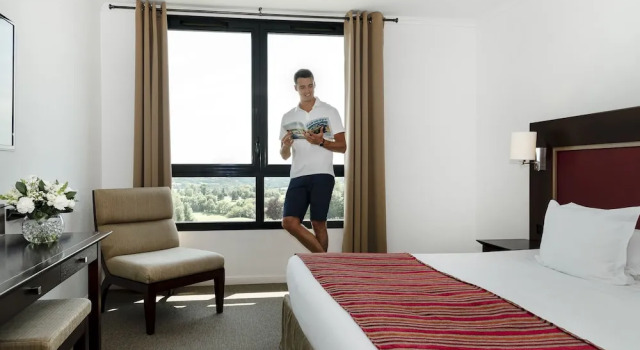 Номер Luxury Hôtel du Golf