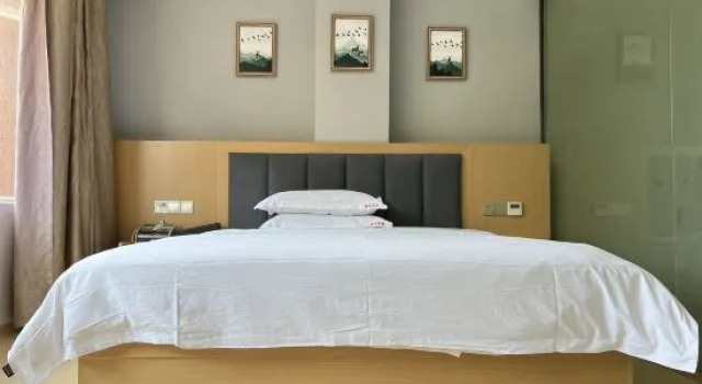 Yunyang Haocheng Hotel, Prenota Hotel Hotel a Chongqing Area con parcheggio, Parcheggio