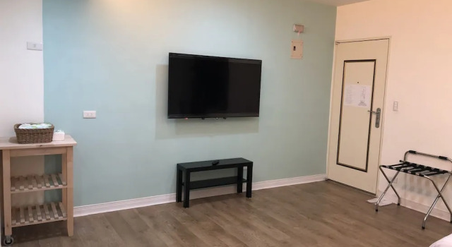 Четырёхместный семейный номер Standard с балконом Tamsui i66 B&B