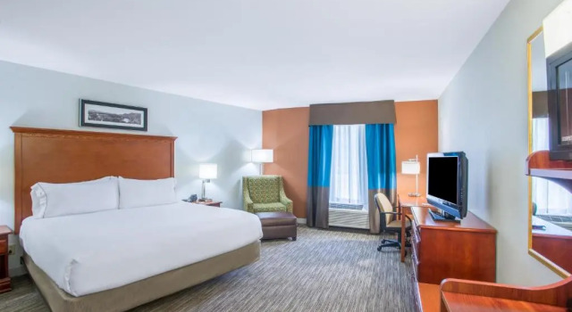 Номер Standard Holiday Inn Express Hotel & Suites Brattleboro by IHG