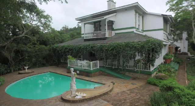 Royston Hall Guesthouse