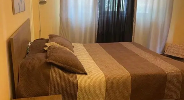 City Garden escape, Prenota Appartamento Hotel a Muntenia con parcheggio, Parcheggio
