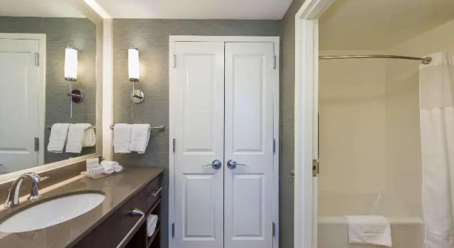 Трёхместный номер Standard Homewood Suites by Hilton Boston Marlborough