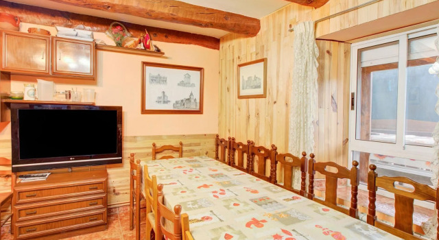 Valladolid Retreat with Terrace, Забронировать Отель Монтемайор-де-Пилилья Valladolid Province