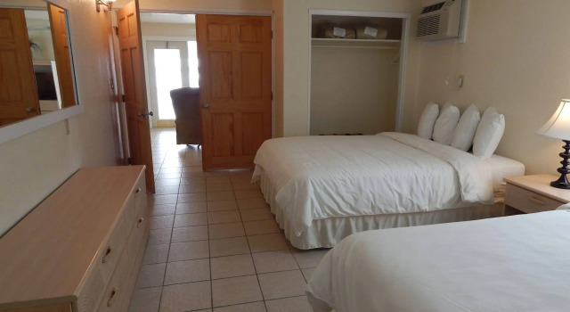 Parmer's Resort, Book Ferieresort Hoteller i Big Pine Key med morgenmad, Morgenmad
