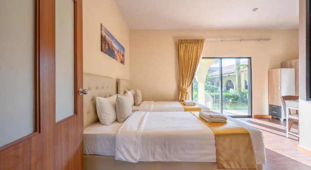 Полулюкс AB Paluso Retreat@Lake Mabprachan Pattaya