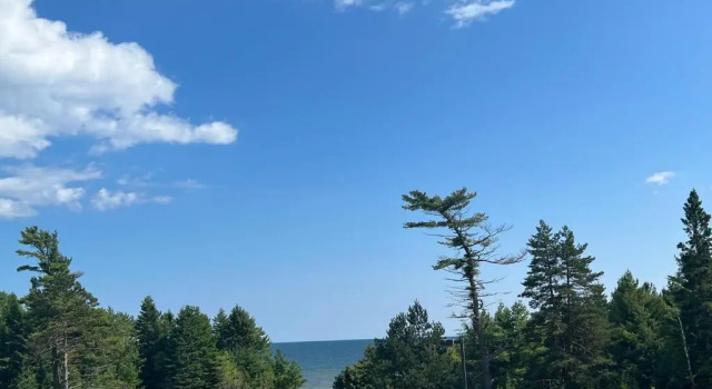 Standard Zimmer mit Seeblick Gray Wolf Lodge
