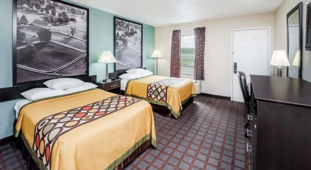Super 8 by Wyndham Paducah KY, Buchen Sie Hotel Paducah Kentucky