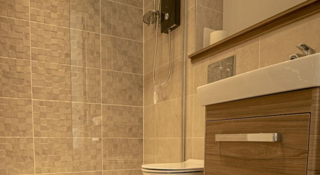 Roomy Comfortable Apartment, Prenota Appartamento Edimburgo Midlothian