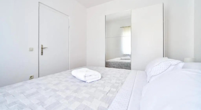 Apartments Martom